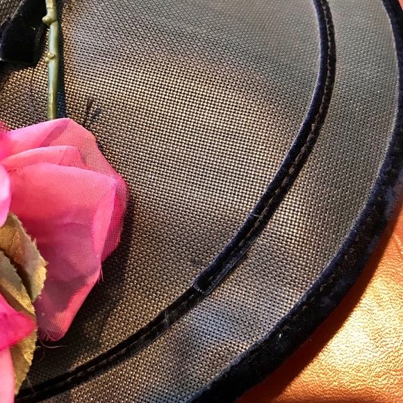Elegant gorgeous wide rim hat. - Picture 4 of 6
